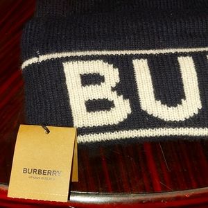 Burberry beanie
